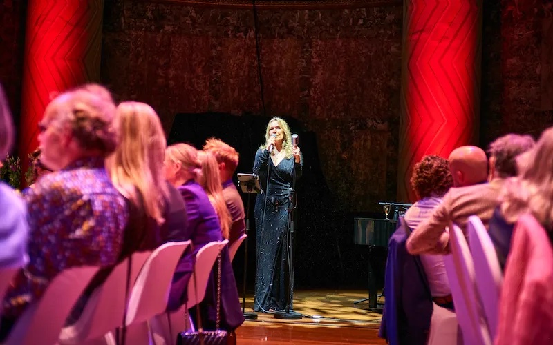 Nieuwjaarsreceptie toespraak met live muziek | Luizter