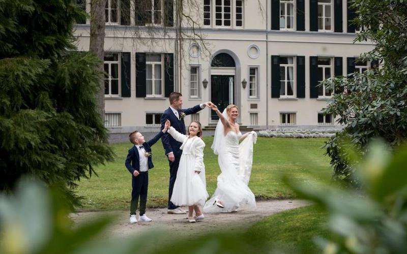Christelijke liederen afsluiting ceremonie
