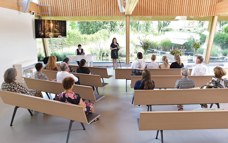 Uitvaartspreker uitvaart zangeres Luizter